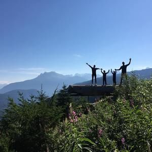 Meet your Posher, Tom